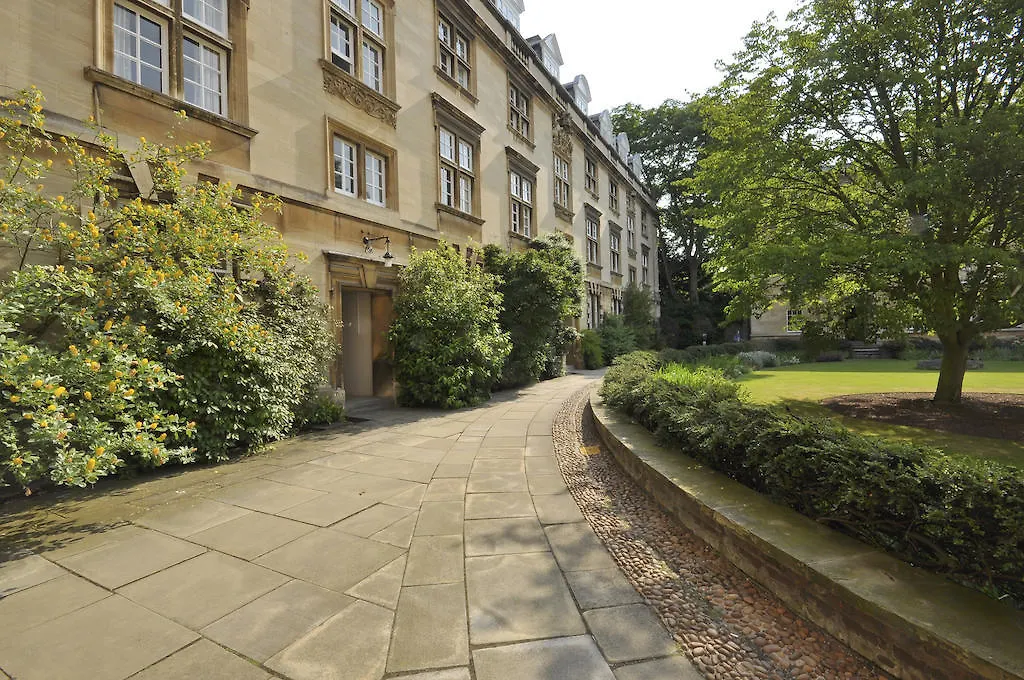 מלון Christ'S College Cambridge