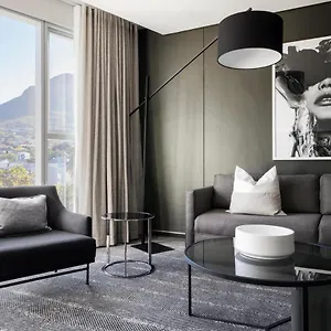 https://african-pride-15-on-orange-hotel.hotels-capetown.com