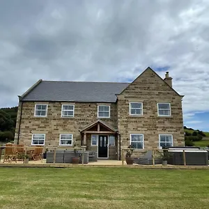 Foxhall Farm , 瑟斯克 英国